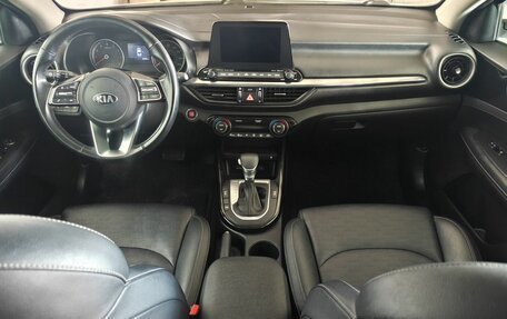 KIA Cerato IV, 2021 год, 1 800 000 рублей, 9 фотография