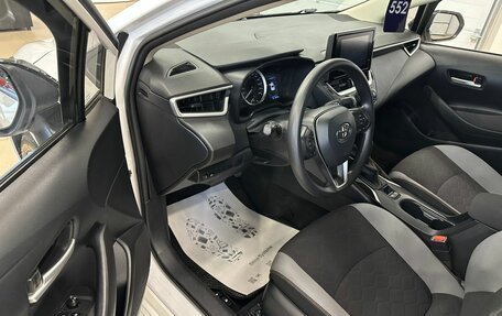 Toyota Corolla, 2021 год, 1 899 000 рублей, 10 фотография