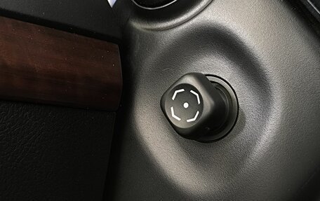 Toyota Land Cruiser Prado 150 рестайлинг 2, 2016 год, 3 900 000 рублей, 20 фотография