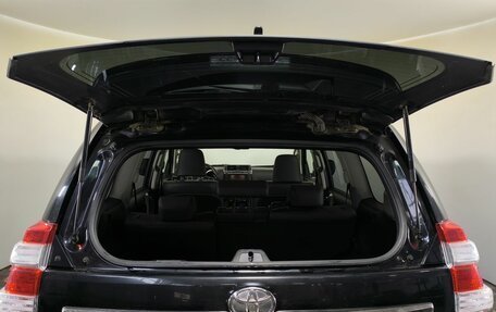 Toyota Land Cruiser Prado 150 рестайлинг 2, 2016 год, 3 900 000 рублей, 24 фотография