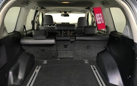 Toyota Land Cruiser Prado 150 рестайлинг 2, 2016 год, 3 900 000 рублей, 22 фотография