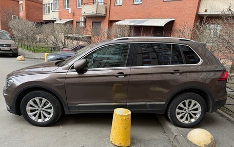 Volkswagen Tiguan II, 2018 год, 1 780 000 рублей, 4 фотография