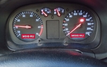 Volkswagen Golf IV, 2003 год, 450 000 рублей, 3 фотография