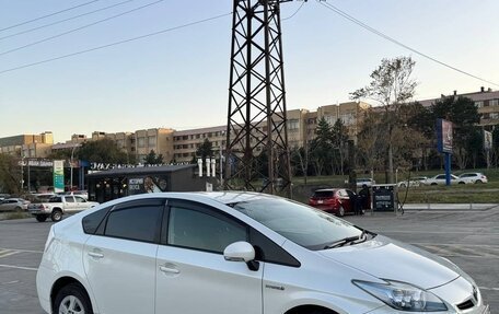 Toyota Prius, 2011 год, 950 000 рублей, 6 фотография