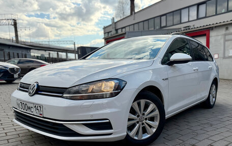 Volkswagen Golf VII, 2020 год, 1 799 000 рублей, 2 фотография