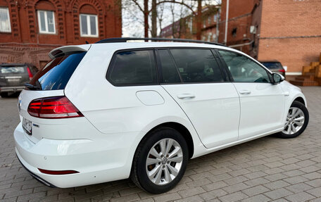 Volkswagen Golf VII, 2020 год, 1 799 000 рублей, 3 фотография