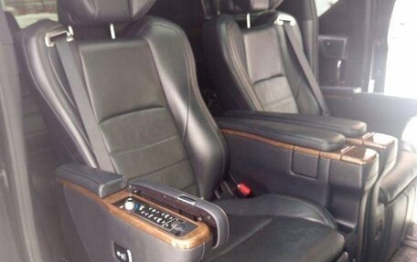 Toyota Alphard III, 2016 год, 4 300 000 рублей, 18 фотография