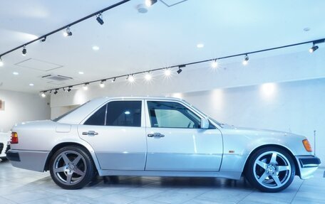 Mercedes-Benz W124, 1992 год, 10 800 000 рублей, 8 фотография