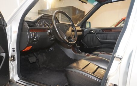 Mercedes-Benz W124, 1992 год, 10 800 000 рублей, 10 фотография