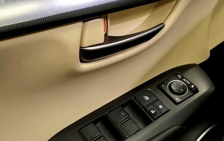 Lexus NX I, 2016 год, 3 049 000 рублей, 19 фотография