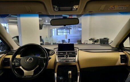 Lexus NX I, 2016 год, 3 049 000 рублей, 26 фотография