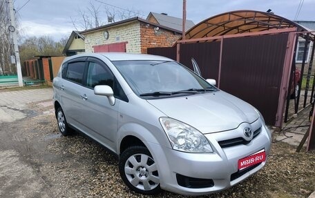 Toyota Corolla Verso I, 2008 год, 700 000 рублей, 1 фотография