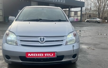 Toyota Ist II, 2004 год, 420 000 рублей, 1 фотография