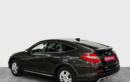 Honda Crosstour I рестайлинг, 2014 год, 1 835 000 рублей, 4 фотография