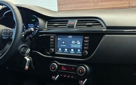 KIA Rio IV, 2018 год, 1 591 000 рублей, 11 фотография