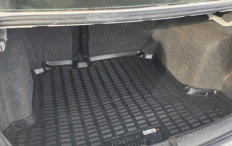 Volkswagen Polo VI (EU Market), 2011 год, 555 000 рублей, 33 фотография