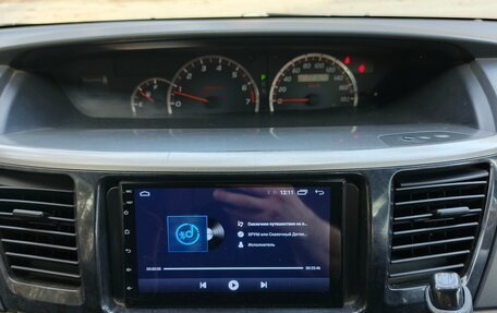 Toyota Voxy II, 2002 год, 760 000 рублей, 6 фотография