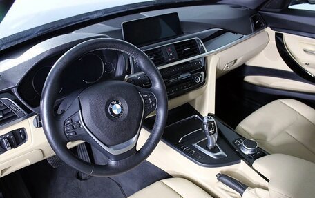 BMW 3 серия, 2017 год, 2 450 000 рублей, 5 фотография