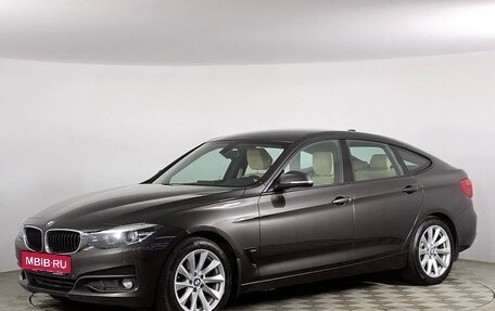 BMW 3 серия, 2017 год, 2 450 000 рублей, 14 фотография