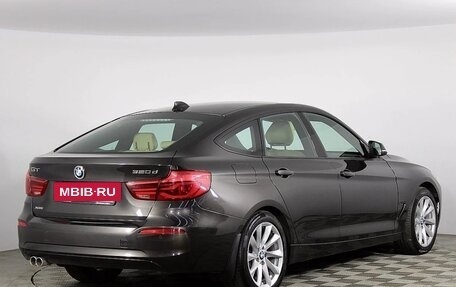 BMW 3 серия, 2017 год, 2 450 000 рублей, 15 фотография