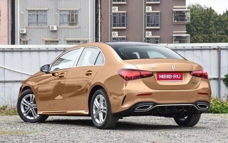 Mercedes-Benz A-Класс, 2025 год, 2 890 000 рублей, 5 фотография