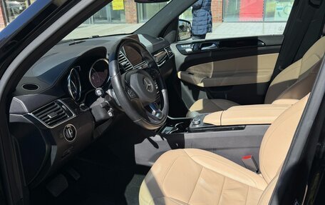 Mercedes-Benz GLS, 2017 год, 6 300 000 рублей, 4 фотография