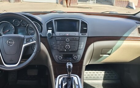 Opel Insignia II рестайлинг, 2010 год, 850 000 рублей, 10 фотография