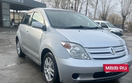 Toyota Ist II, 2004 год, 420 000 рублей, 2 фотография
