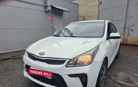 KIA Rio IV, 2017 год, 500 000 рублей, 2 фотография