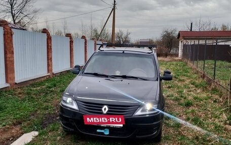 Renault Logan I, 2015 год, 400 000 рублей, 3 фотография