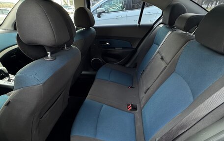 Chevrolet Cruze II, 2011 год, 610 000 рублей, 9 фотография