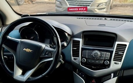 Chevrolet Cruze II, 2011 год, 610 000 рублей, 16 фотография