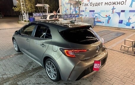 Toyota Corolla, 2018 год, 1 700 000 рублей, 2 фотография