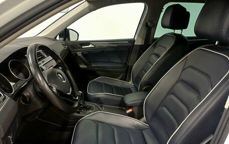 Volkswagen Tiguan II, 2019 год, 2 499 000 рублей, 23 фотография