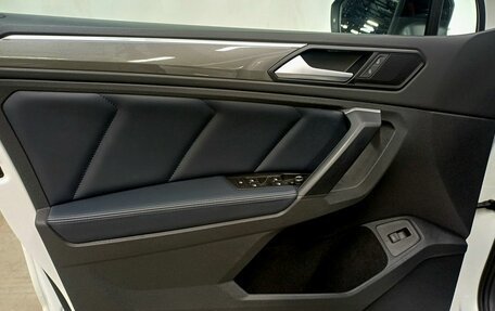 Volkswagen Tiguan II, 2019 год, 2 499 000 рублей, 20 фотография