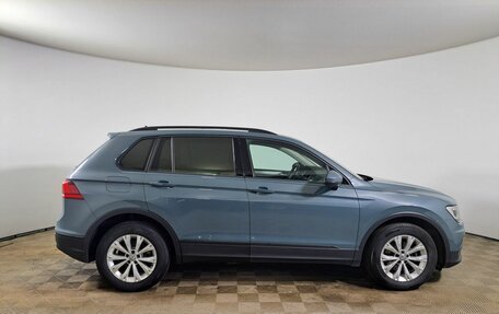 Volkswagen Tiguan II, 2019 год, 2 780 000 рублей, 5 фотография