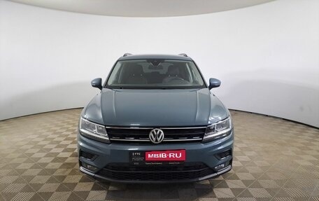Volkswagen Tiguan II, 2019 год, 2 780 000 рублей, 2 фотография