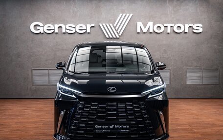 Lexus LM, 2024 год, 14 600 000 рублей, 2 фотография