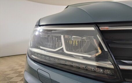 Volkswagen Tiguan II, 2019 год, 2 780 000 рублей, 21 фотография