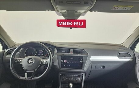 Volkswagen Tiguan II, 2019 год, 2 780 000 рублей, 17 фотография