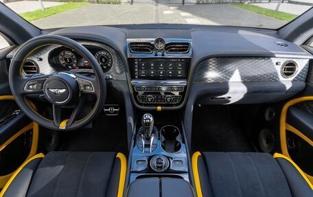 Bentley Bentayga I, 2026 год, 46 000 000 рублей, 25 фотография