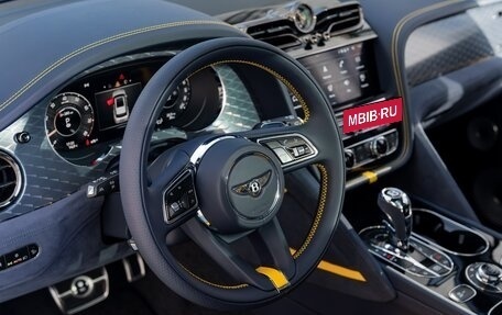 Bentley Bentayga I, 2026 год, 46 000 000 рублей, 17 фотография