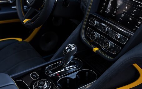 Bentley Bentayga I, 2026 год, 46 000 000 рублей, 33 фотография
