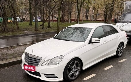 Mercedes-Benz E-Класс, 2012 год, 1 750 000 рублей, 1 фотография