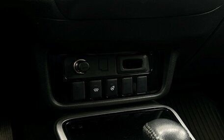 Mitsubishi Outlander III рестайлинг 3, 2018 год, 1 968 500 рублей, 19 фотография