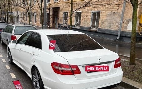 Mercedes-Benz E-Класс, 2012 год, 1 750 000 рублей, 4 фотография