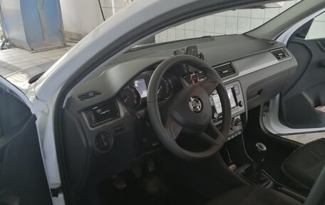 Skoda Rapid I, 2017 год, 1 050 000 рублей, 11 фотография