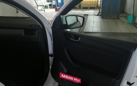 Skoda Rapid I, 2017 год, 1 050 000 рублей, 9 фотография