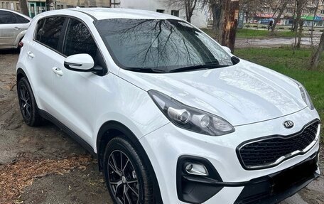 KIA Sportage IV рестайлинг, 2020 год, 2 400 000 рублей, 10 фотография