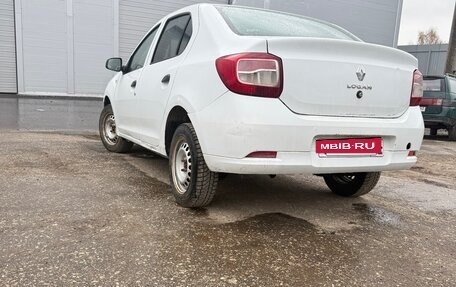 Renault Logan II, 2017 год, 380 000 рублей, 4 фотография